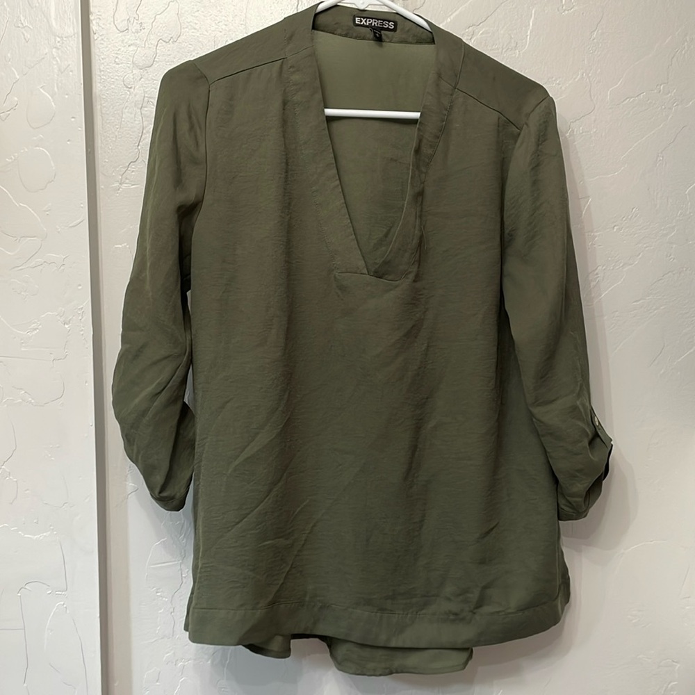 Green blouse